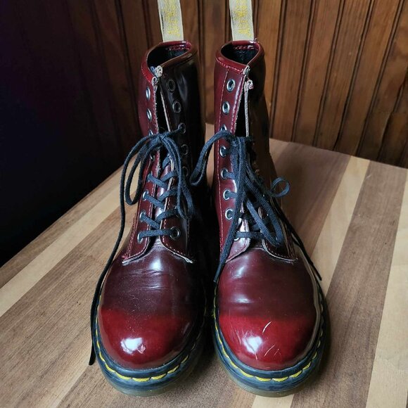 DR MARTENS Vegan 1460 Cherry Red Pascal 8-Eye Boots Shoes Size 5 - Picture 2 of 8